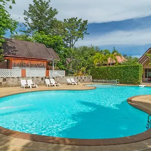 Lanta Manda Semesteranläggning (resort)